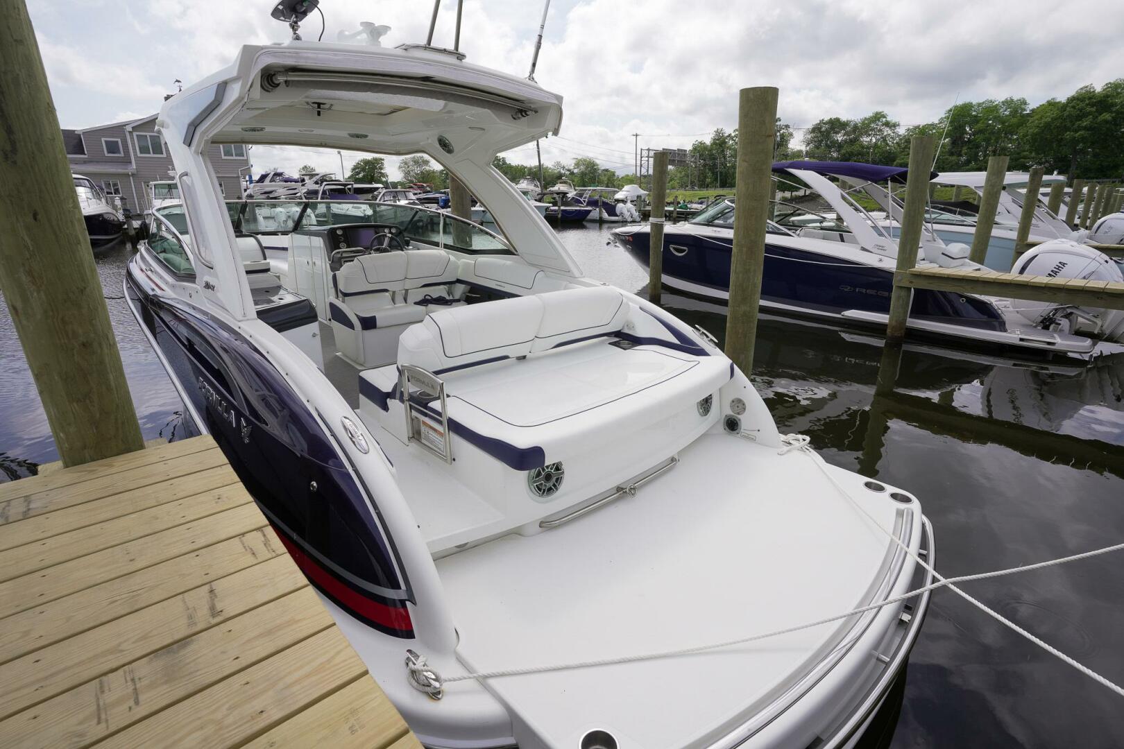 Slide: The Image of Formula 310 Bowrider 2020 - 5388197