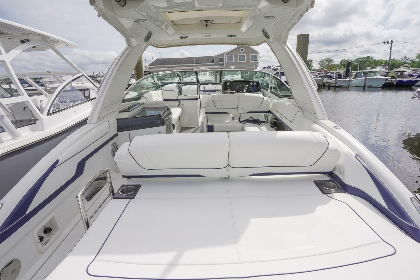 Slide: The Image of Formula 310 Bowrider 2020 - 5388198