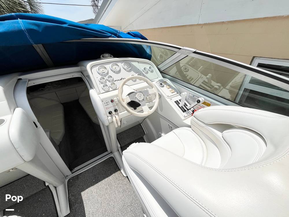 Slide: The Image of Captain's Chair - 15688268