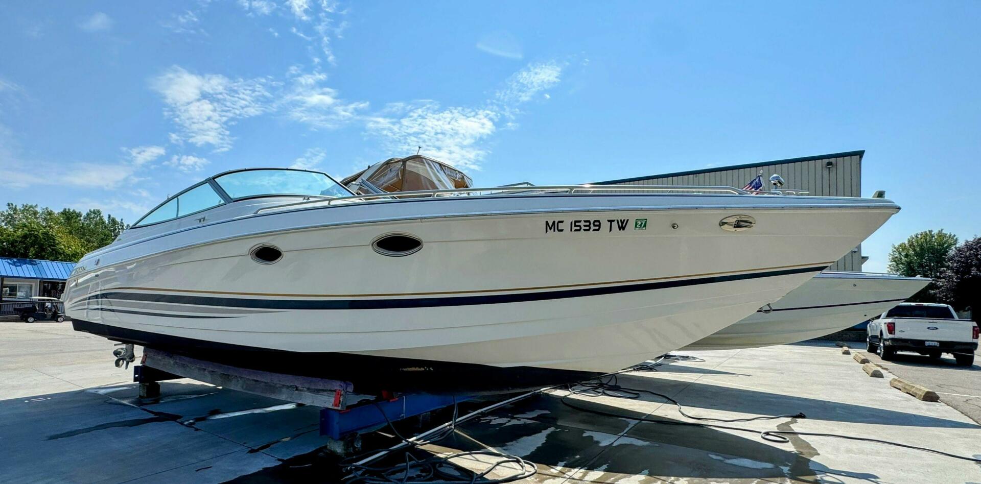 Slide: The Image of Formula 330 SS 1999 - 5583246