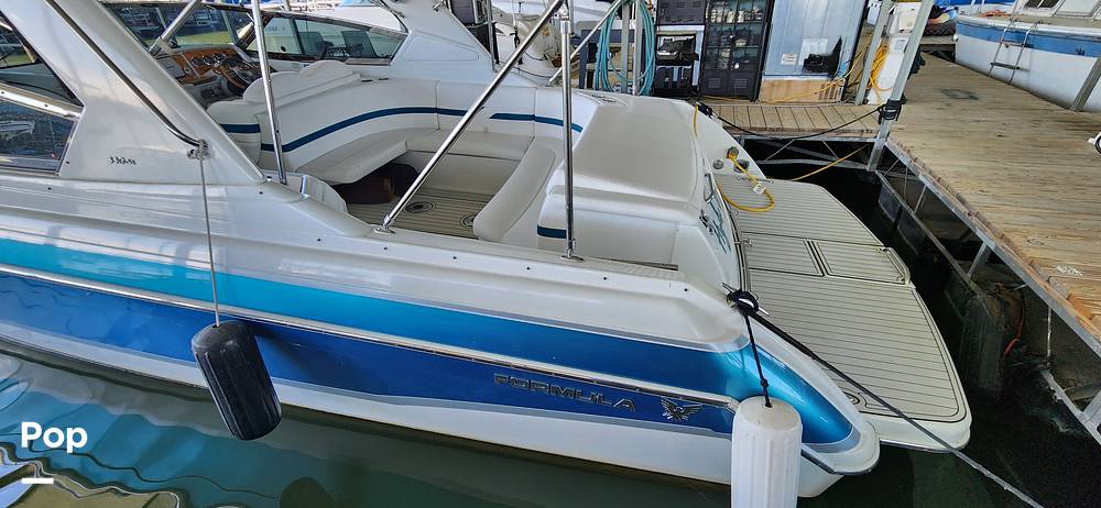 Slide: The Image of Formula 330 SS 2007 - 15372893