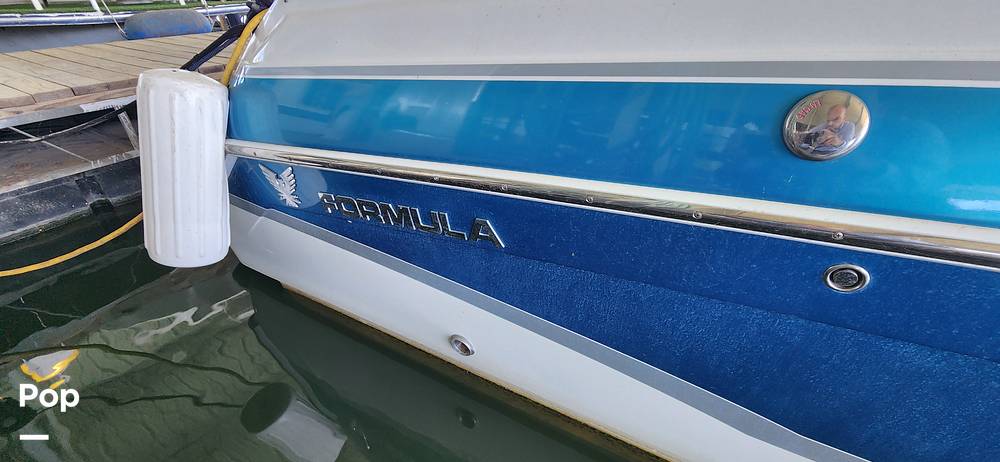 Slide: The Image of Formula 330 SS 2007 - 15372915