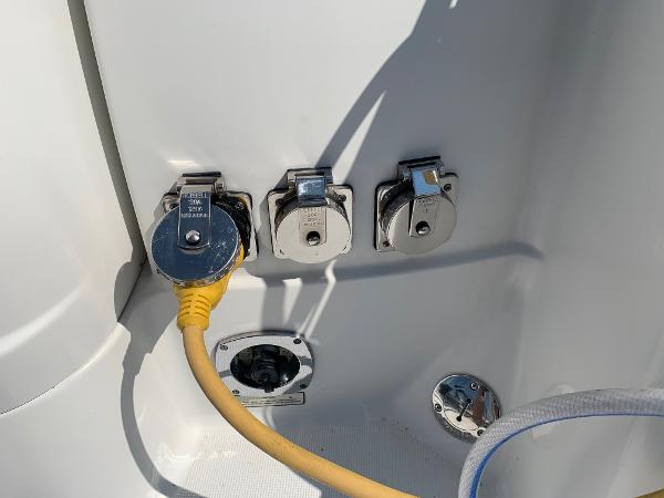 Slide: The Image of Power connections on a 2005 Formula 34 PC boat. - 33