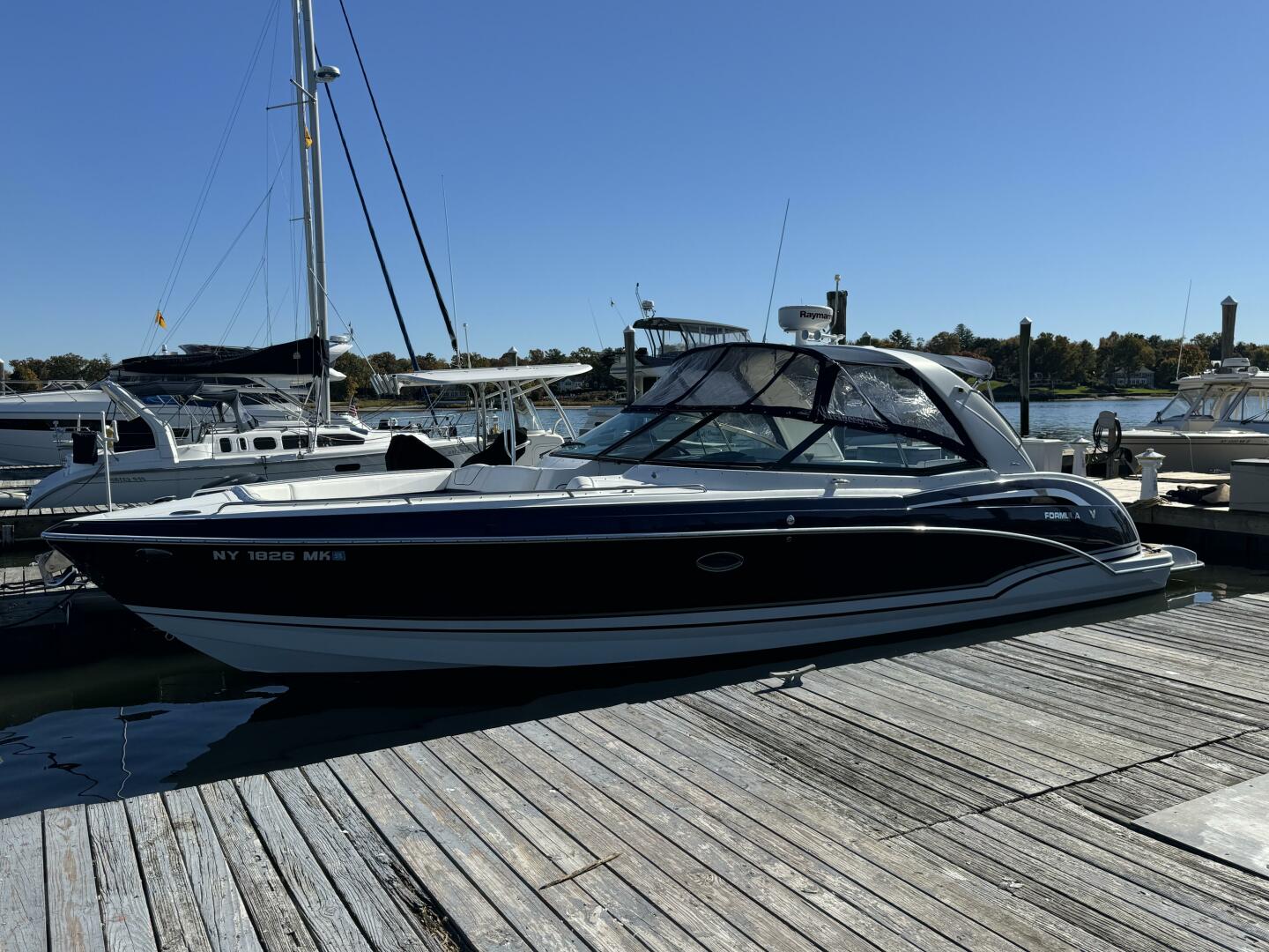 Slide: The Image of Formula 350 Crossover Bowrider 2014 - 4999063