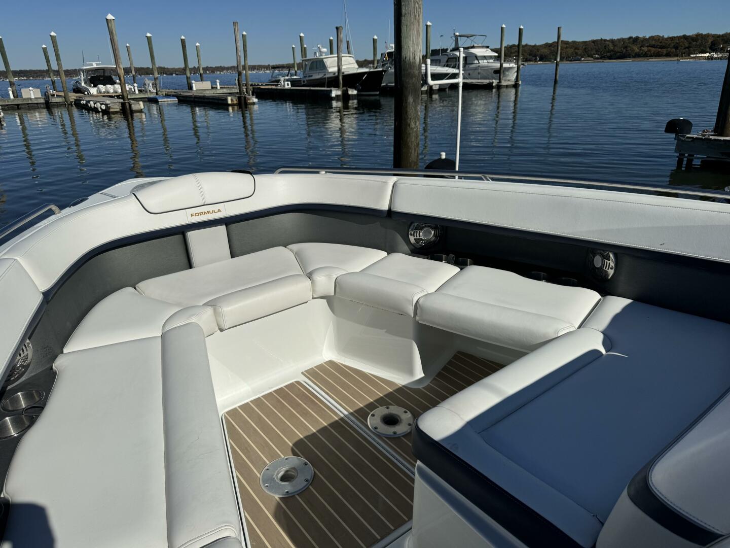 Slide: The Image of Formula 350 Crossover Bowrider 2014 - 4999046