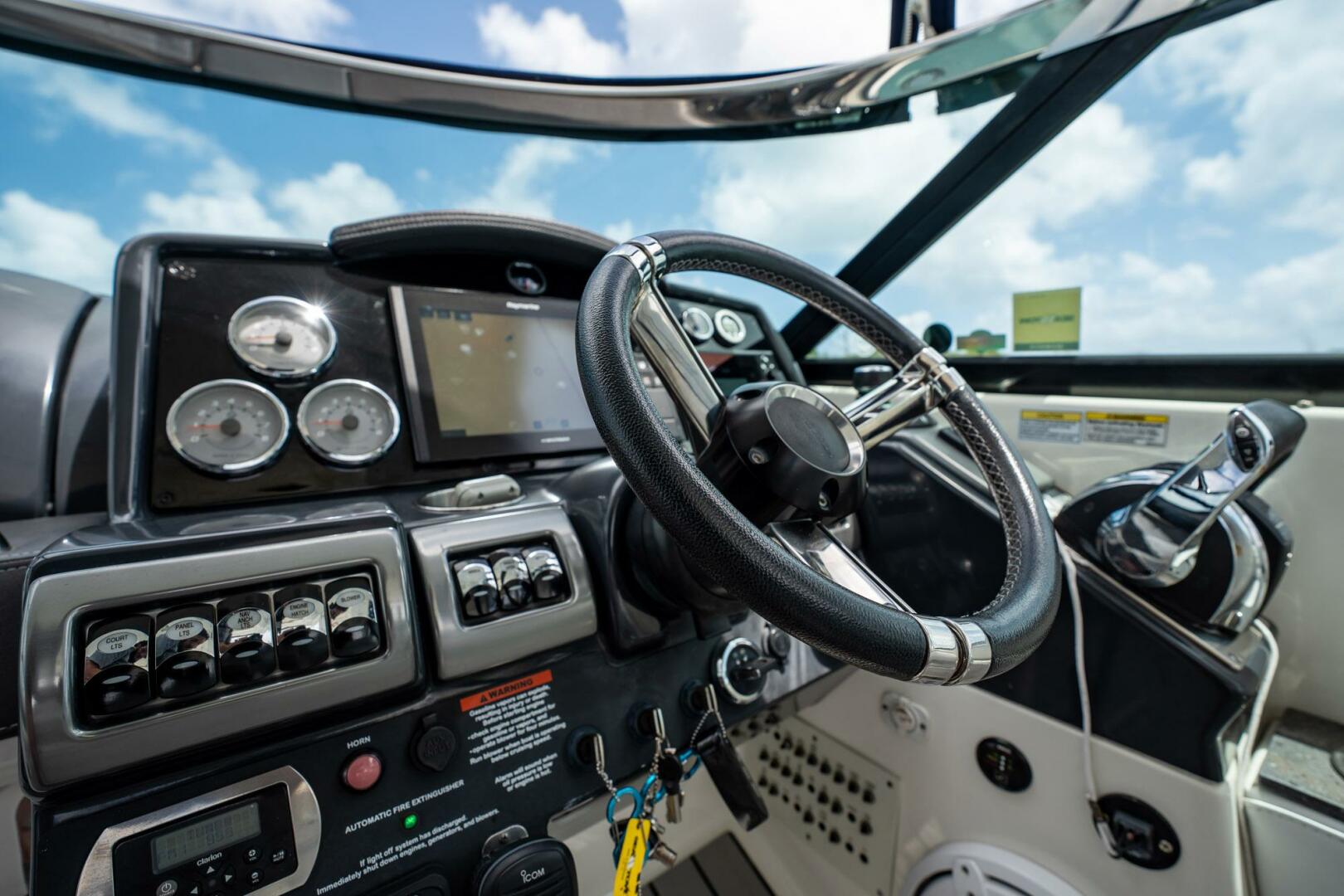 Slide: The Image of Formula 350 Crossover Bowrider OB 2019 - 5200237