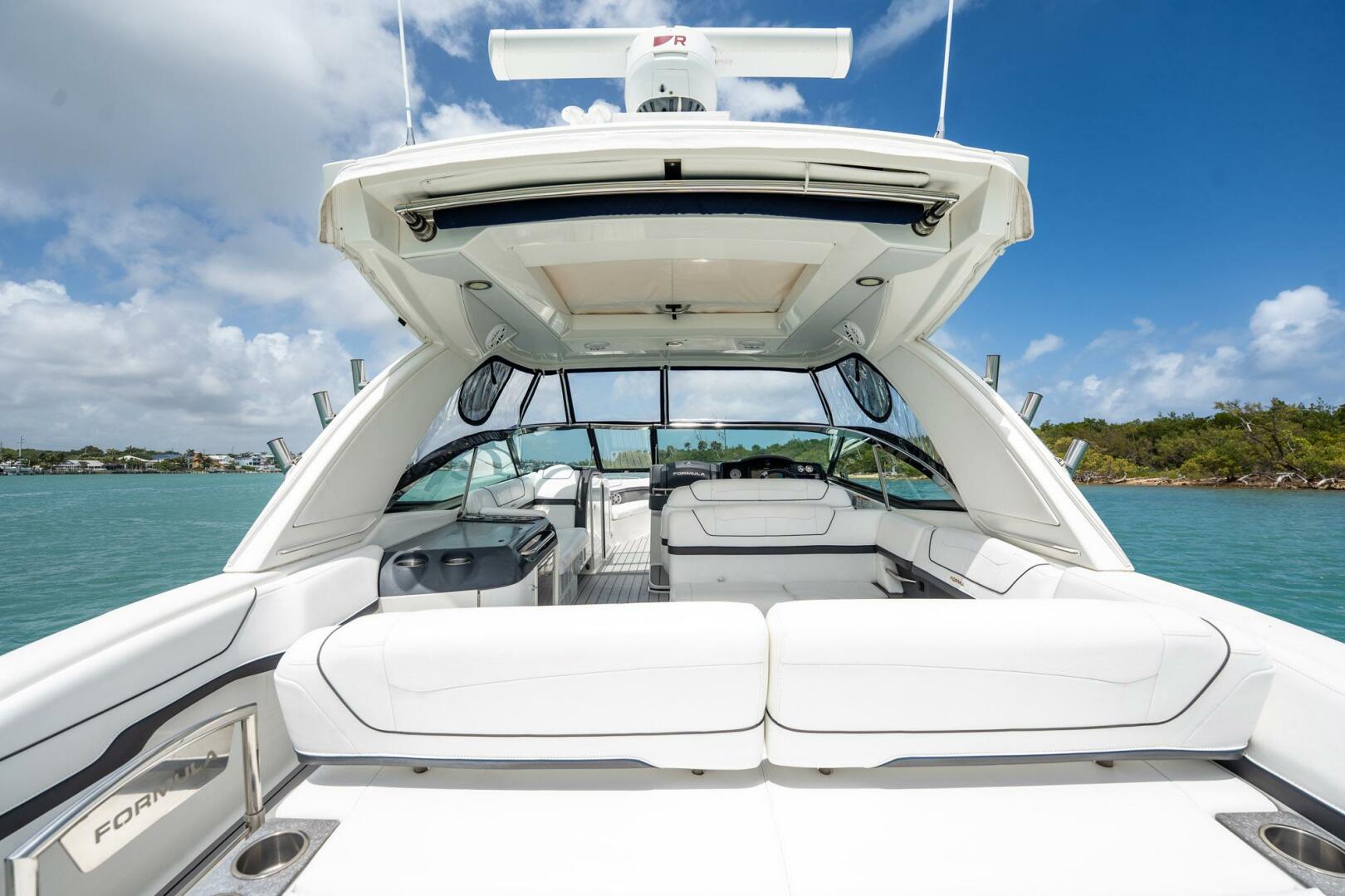 Slide: The Image of Formula 350 Crossover Bowrider OB 2019 - 5200270