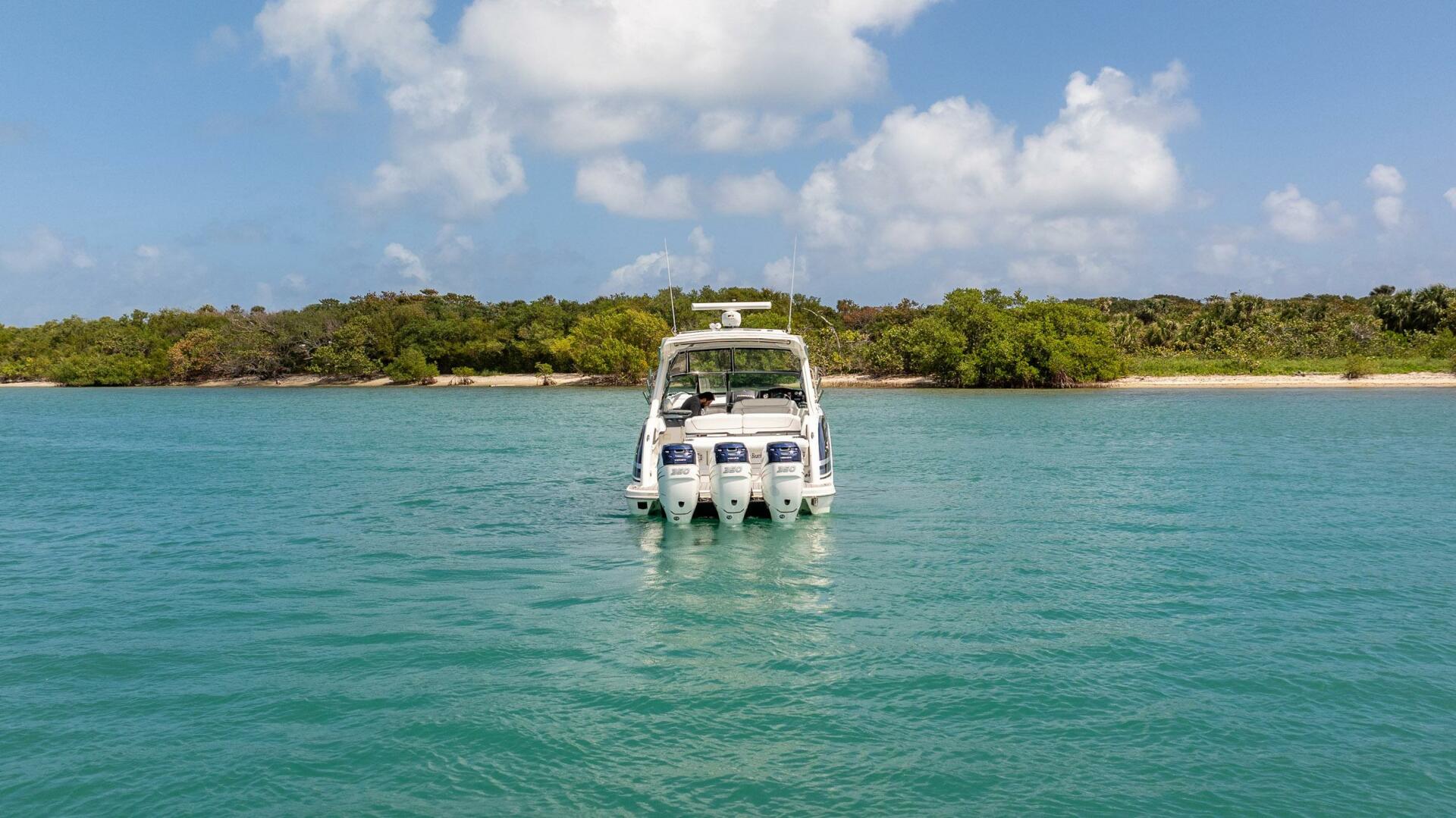 Slide: The Image of Formula 350 Crossover Bowrider OB 2019 - 5200286