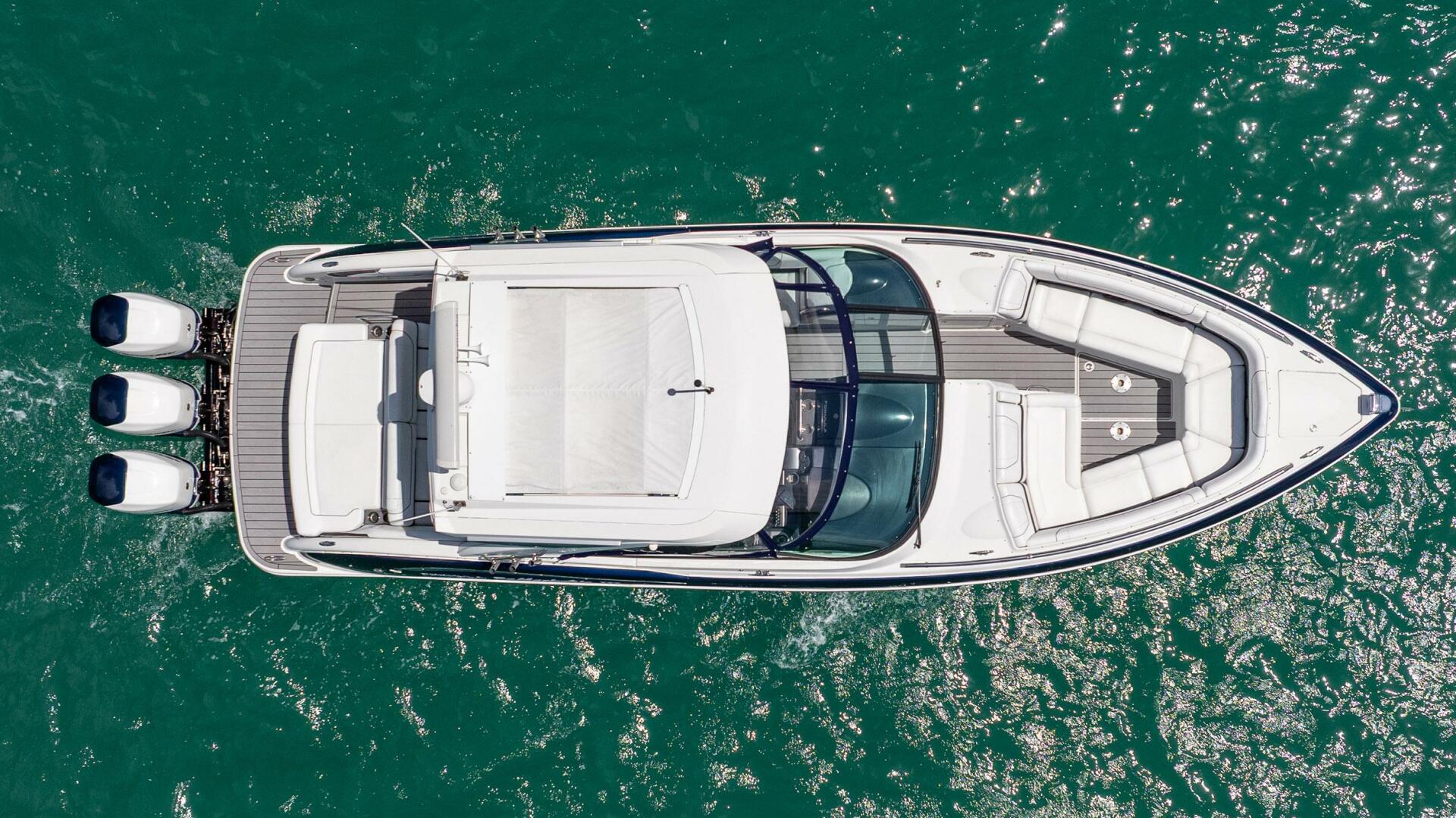 Slide: The Image of Formula 350 Crossover Bowrider OB 2019 - 5200295