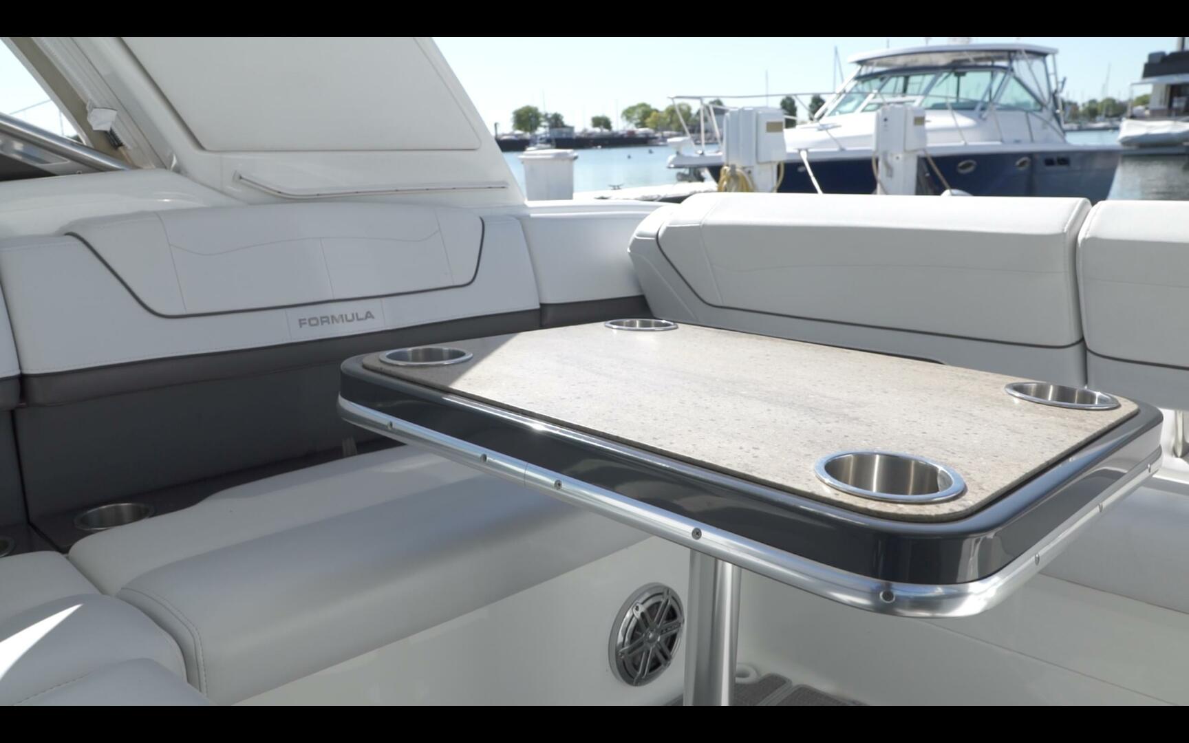 Slide: The Image of Formula 350 SS 2020 - 5098868