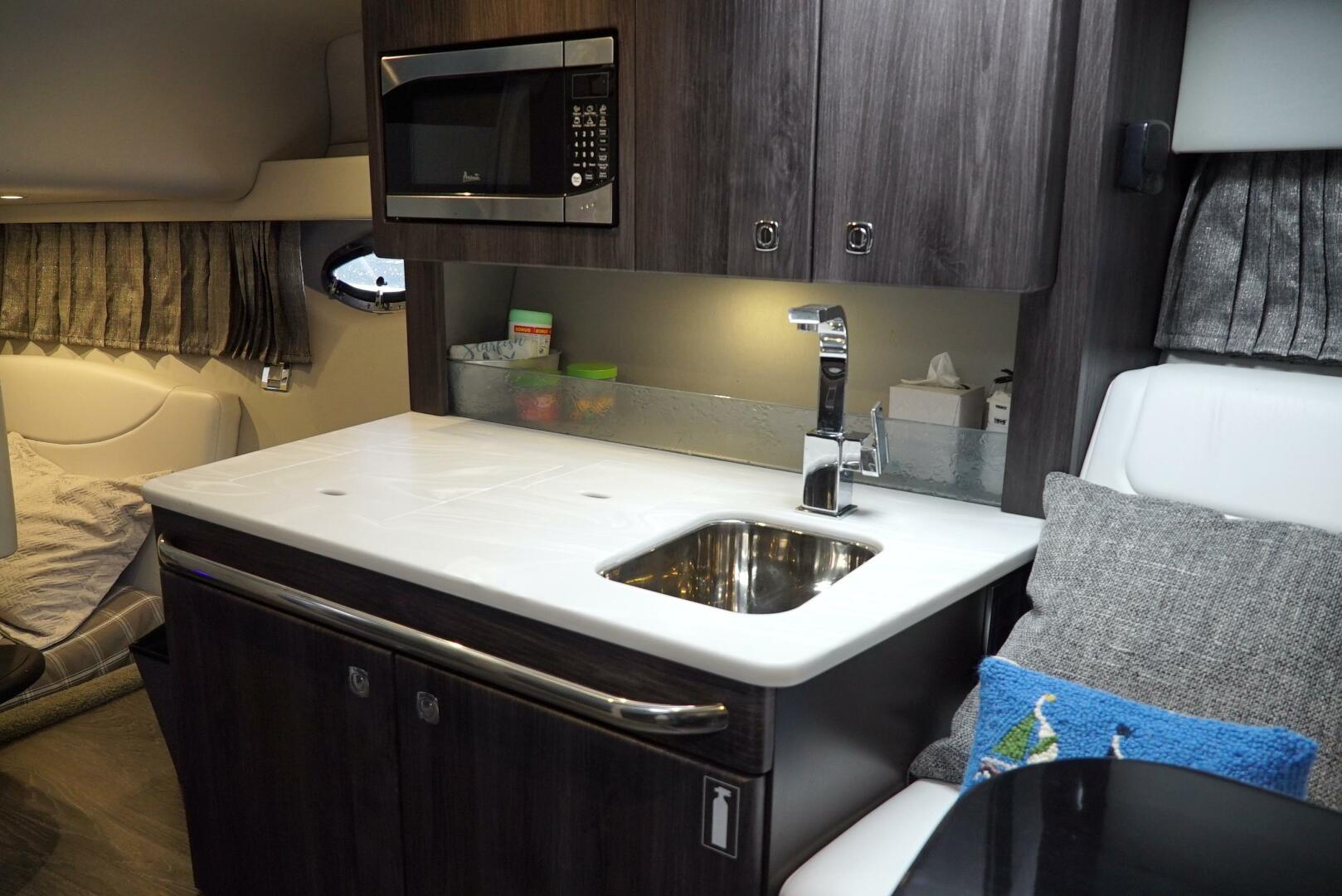 Slide: The Image of Formula 350 SS 2020 - 5098816