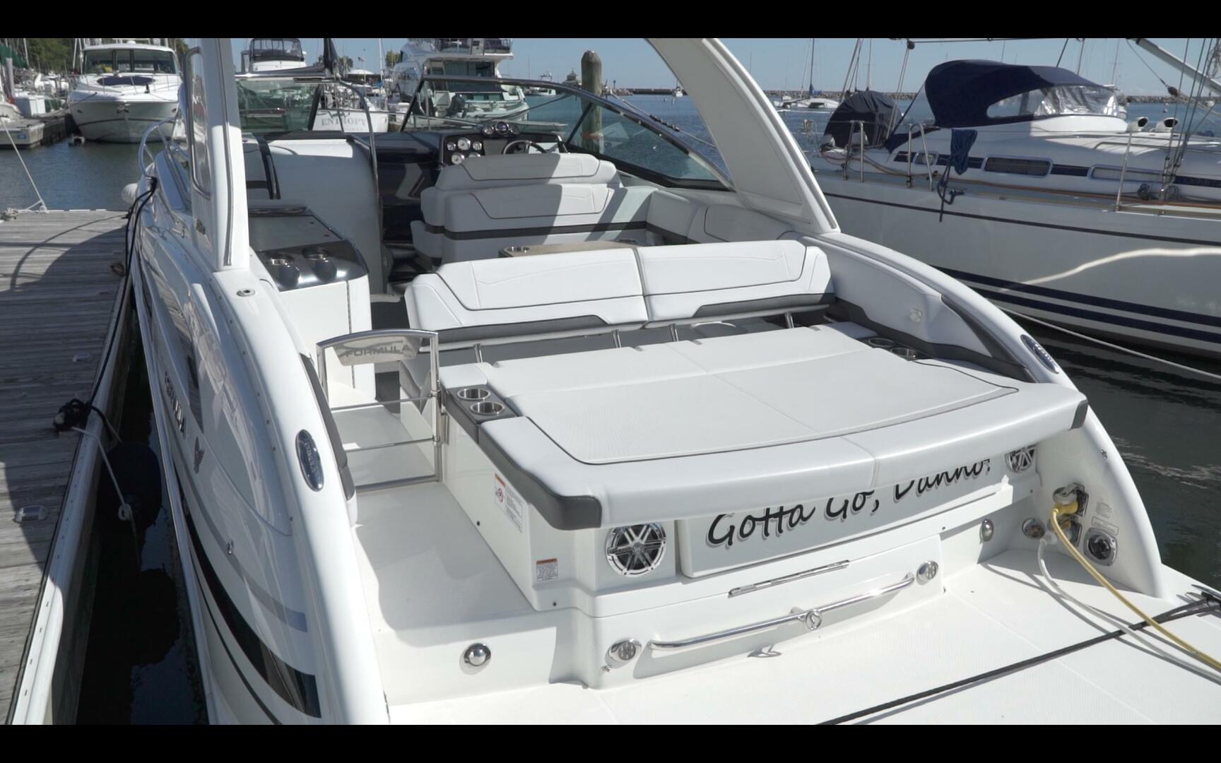 Slide: The Image of Formula 350 SS 2020 - 5098872