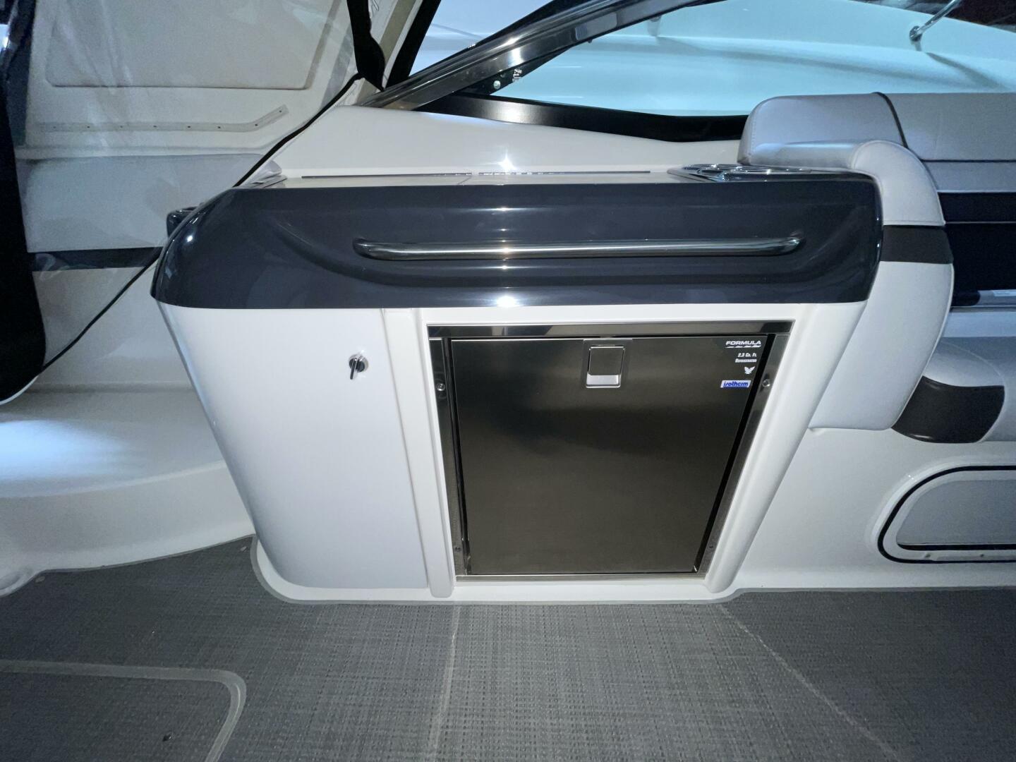 Slide: The Image of Formula 350 SS 2020 - 5098894