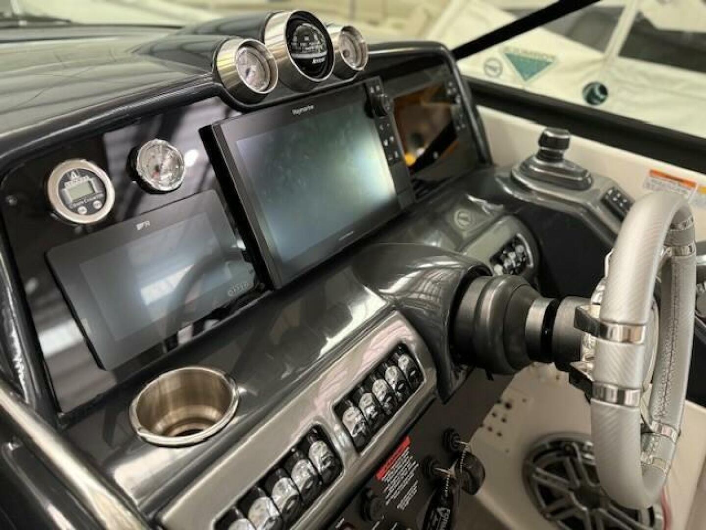 Slide: The Image of Formula 350SS 2020 - 5305966