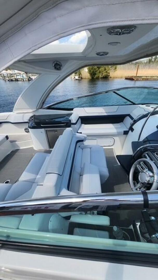 Slide: The Image of Formula 350SS 2020 - 5305988