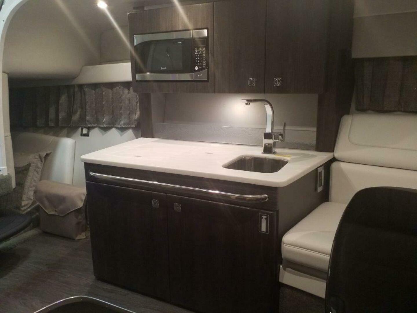 Slide: The Image of Formula 350SS 2020 - 5305997