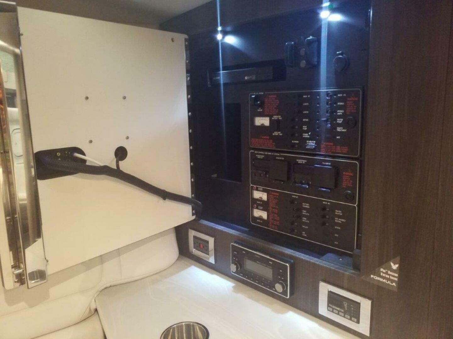 Slide: The Image of Formula 350SS 2020 - 5306005