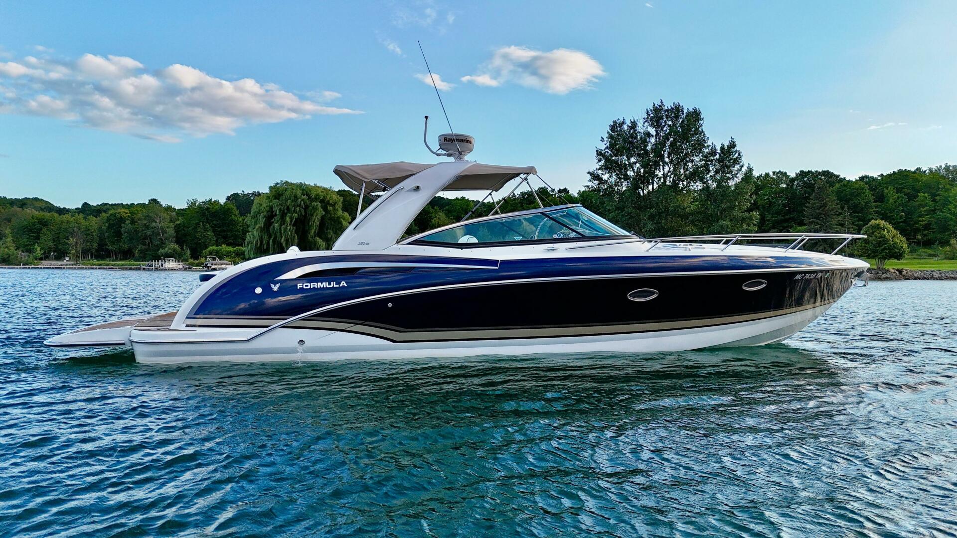 Slide: The Image of Formula 350 Sun Sport 2013 - 5598109