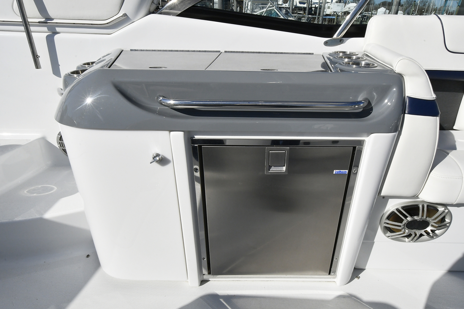 Slide: The Image of Formula 35 Crossover 2014 - 1561831