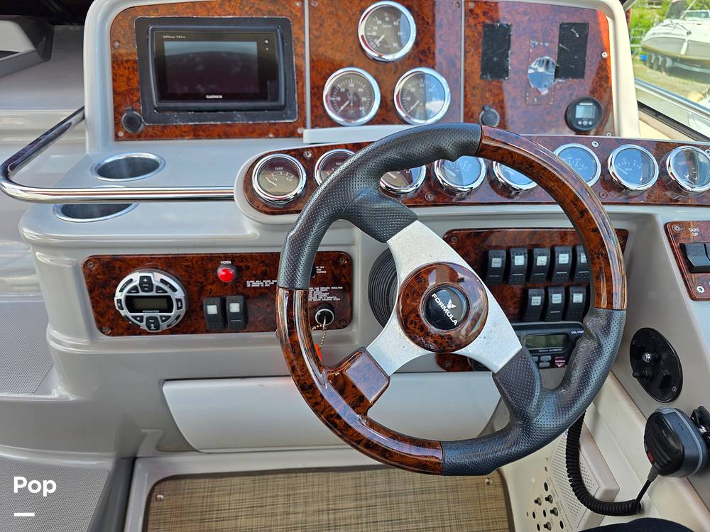 Slide: The Image of Formula 37 PC 2002 - 15350546