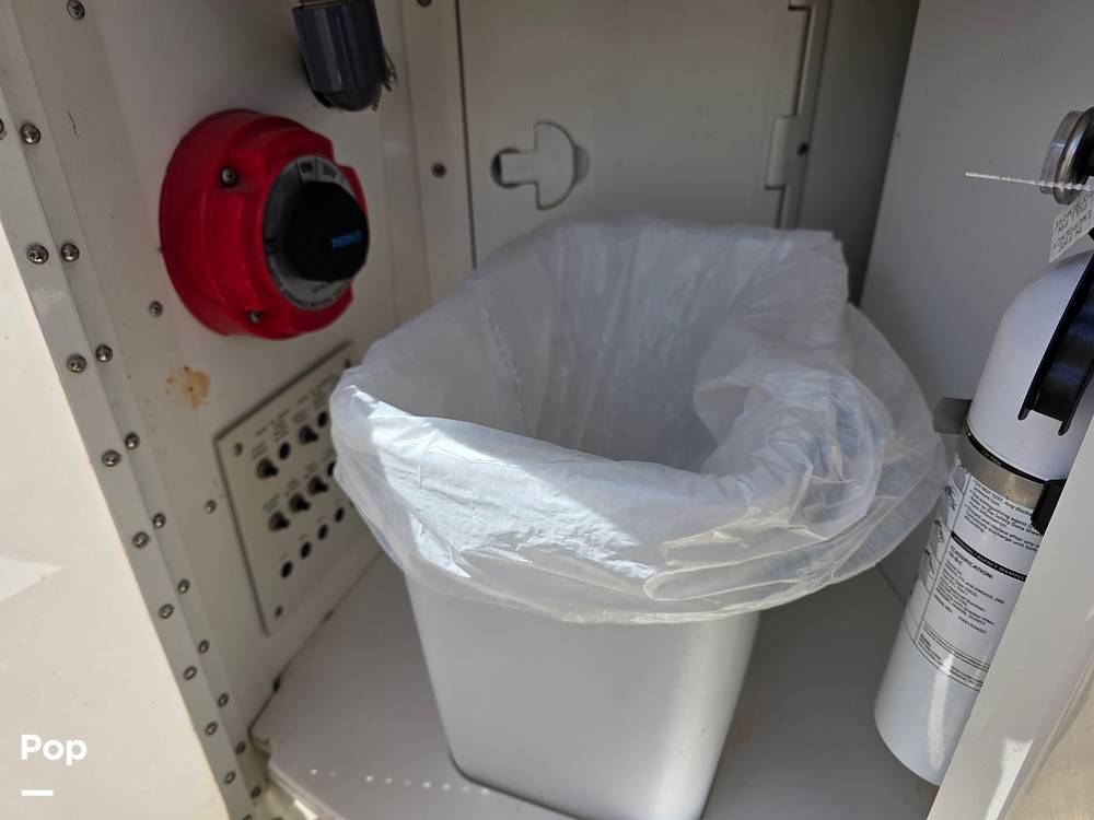 Slide: The Image of Formula 37 PC 2002 - 15350551