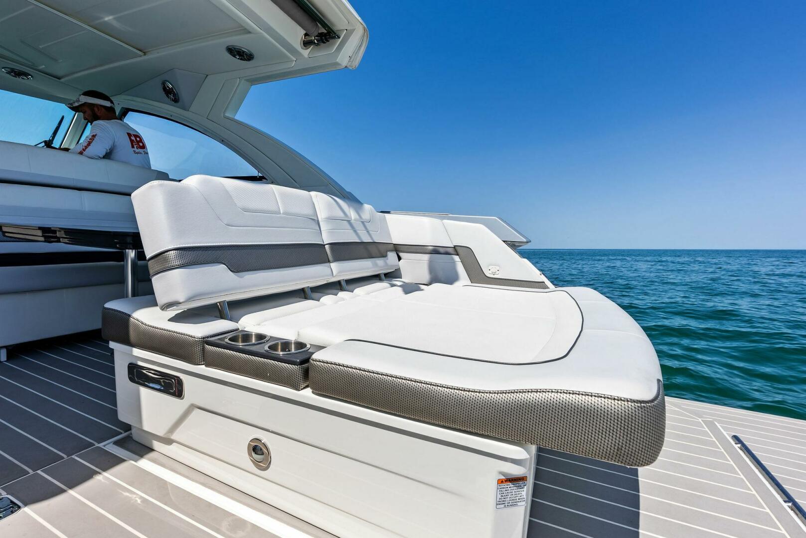 Slide: The Image of 2021 Formula 380SSX MOTORBOATIN  - 5326421