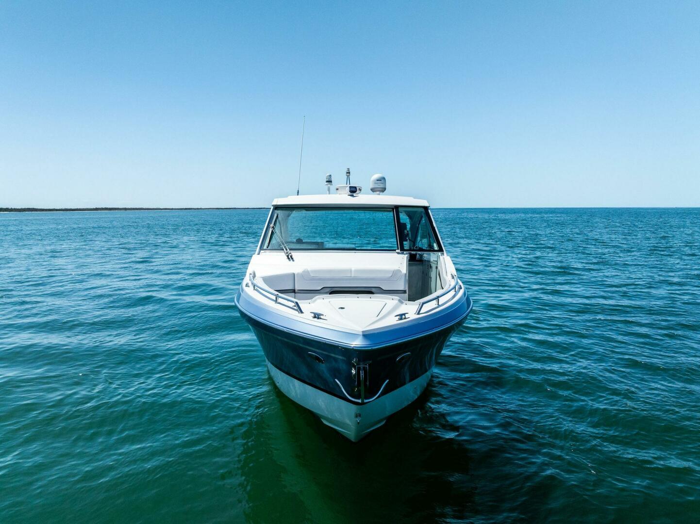Slide: The Image of 2021 Formula 380SSX MOTORBOATIN  - 5326428