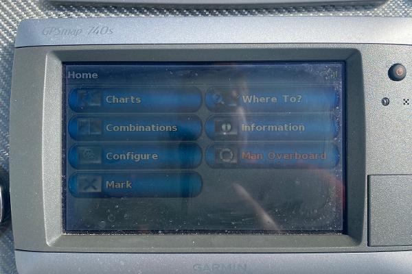 Slide: The Image of Garmin GPSmap 740s display on 2013 Formula 382 FASTech boat. - 12