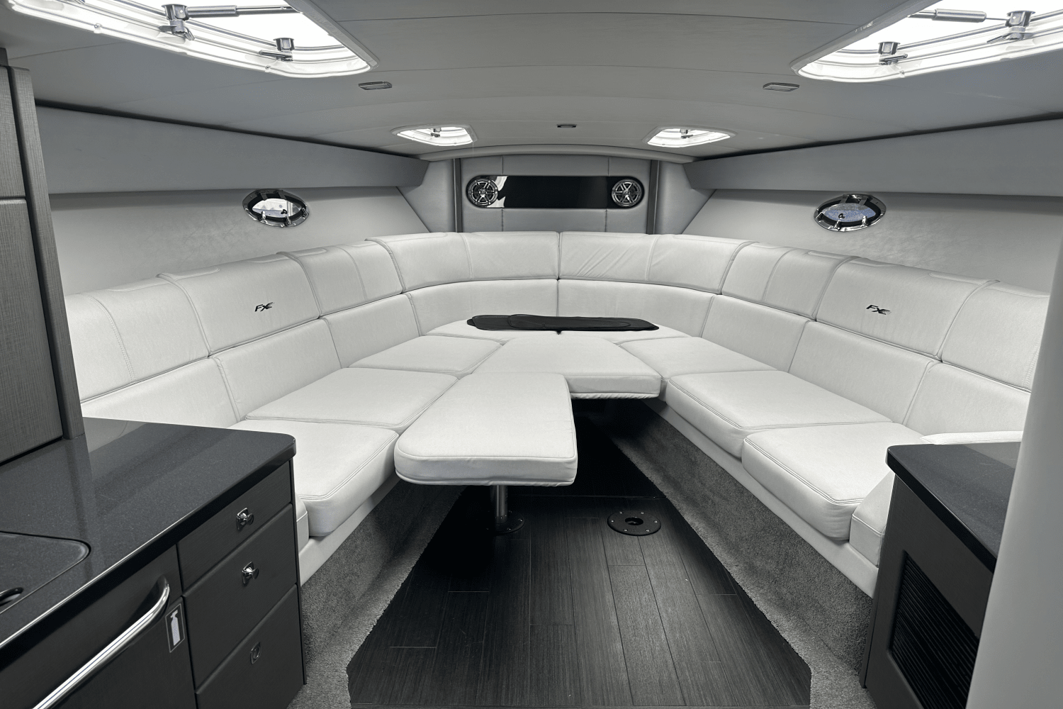 Slide: The Image of Formula 400 FX 2016 - 21