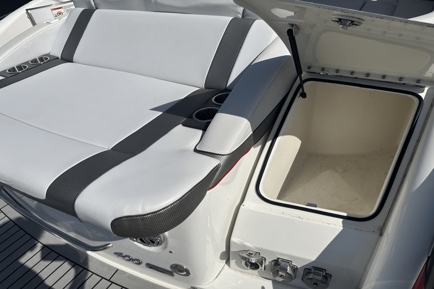 Slide: The Image of Formula 400 FX 2016 - 6