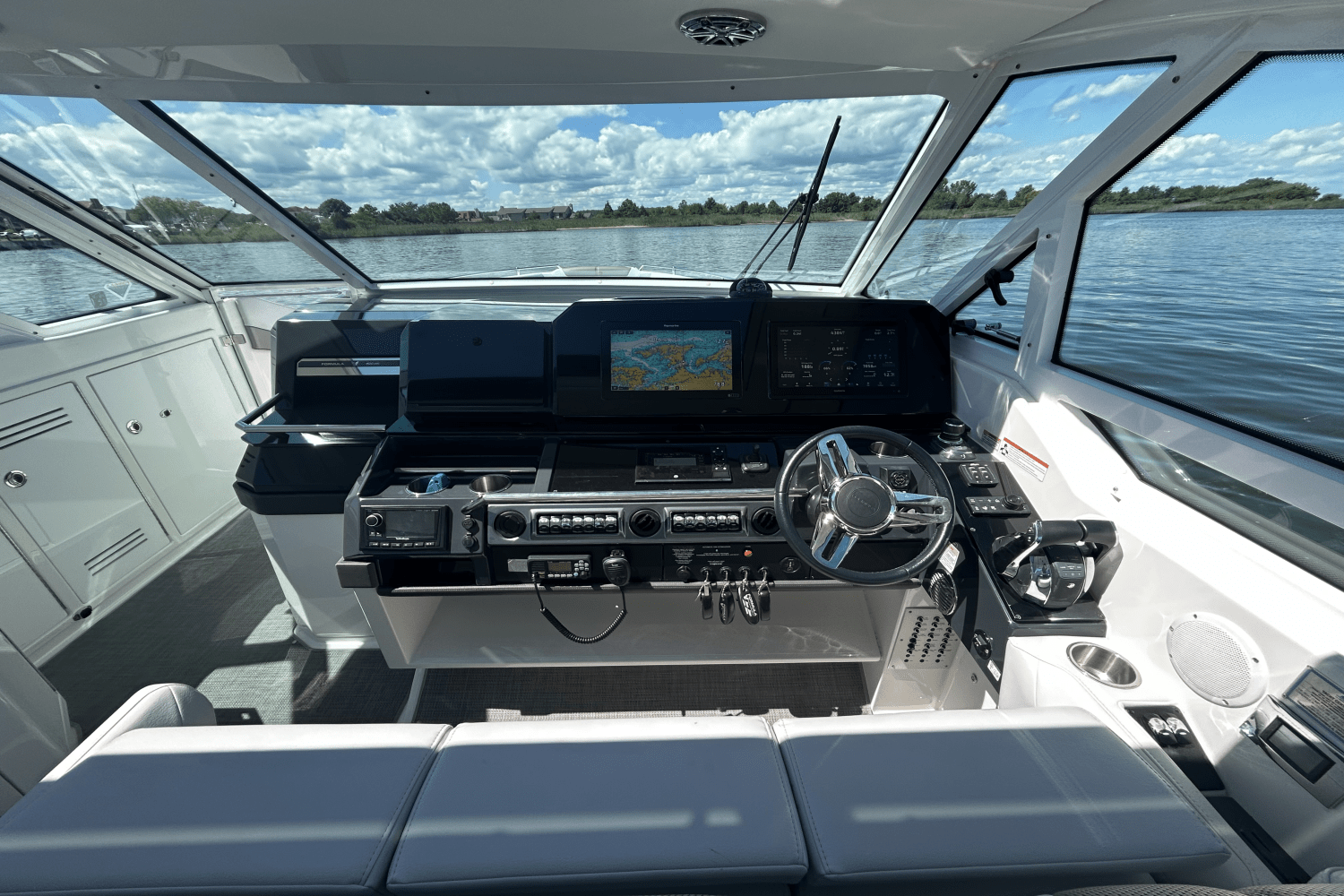 Slide: The Image of Formula 400 SUPER SPORT CROSSOVER 2019 - 26