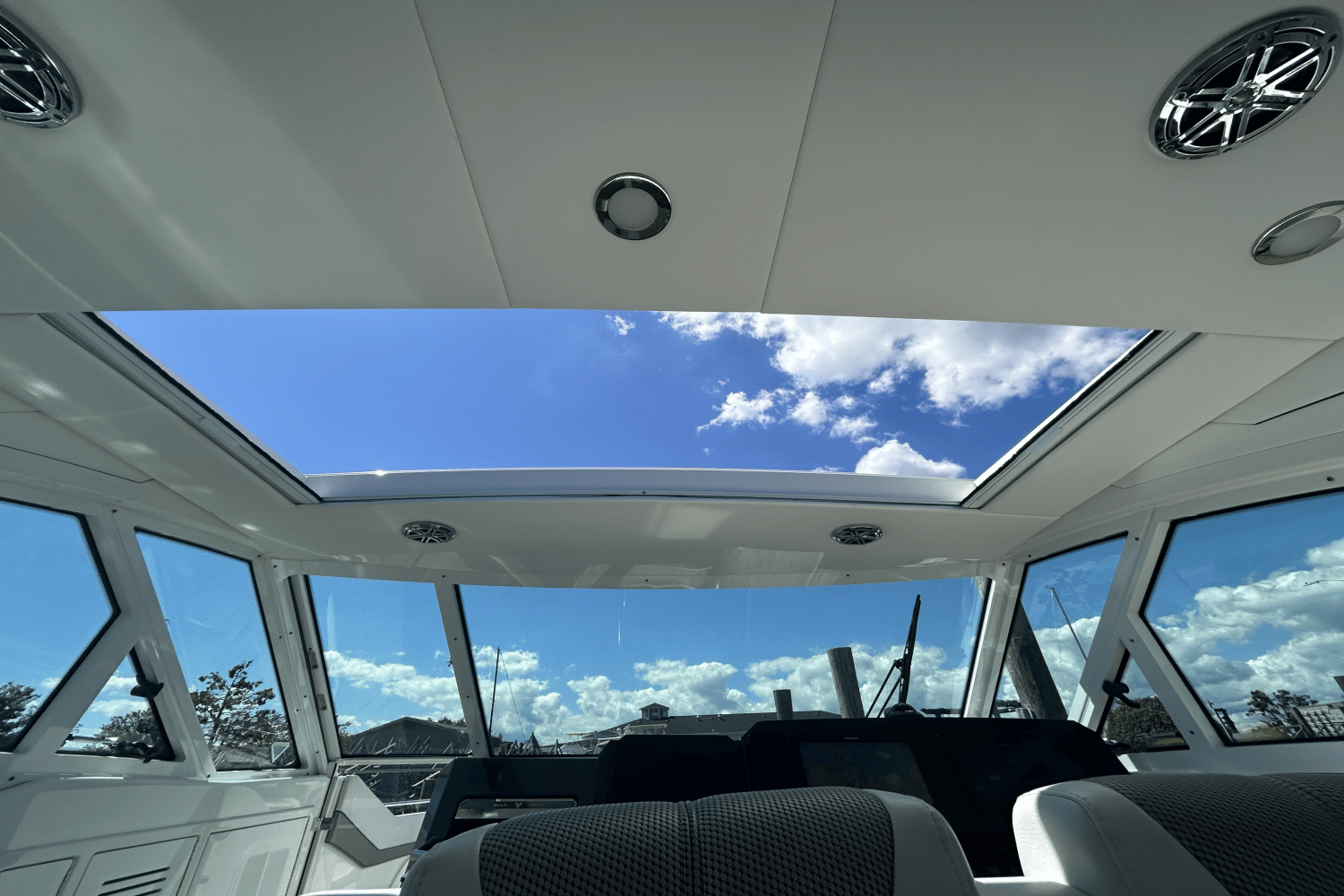 Slide: The Image of Formula 400 SUPER SPORT CROSSOVER 2019 - 32