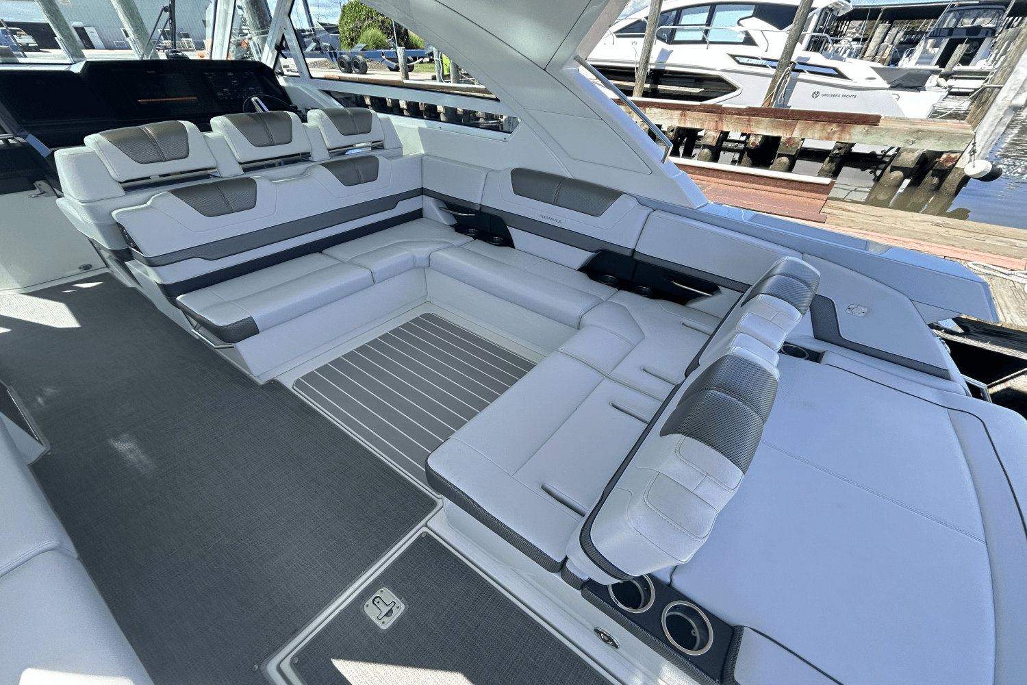 Slide: The Image of Formula 400 SUPER SPORT CROSSOVER 2019 - 38