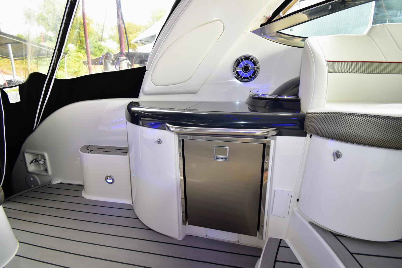 Slide: The Image of 2021 Formula 40 PC Nauti Dog II - 3472383