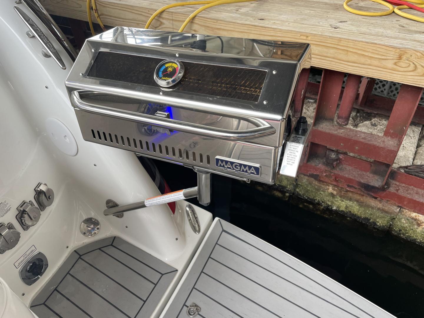Slide: The Image of 2021 Formula 40 PC Nauti Dog II - 3472415