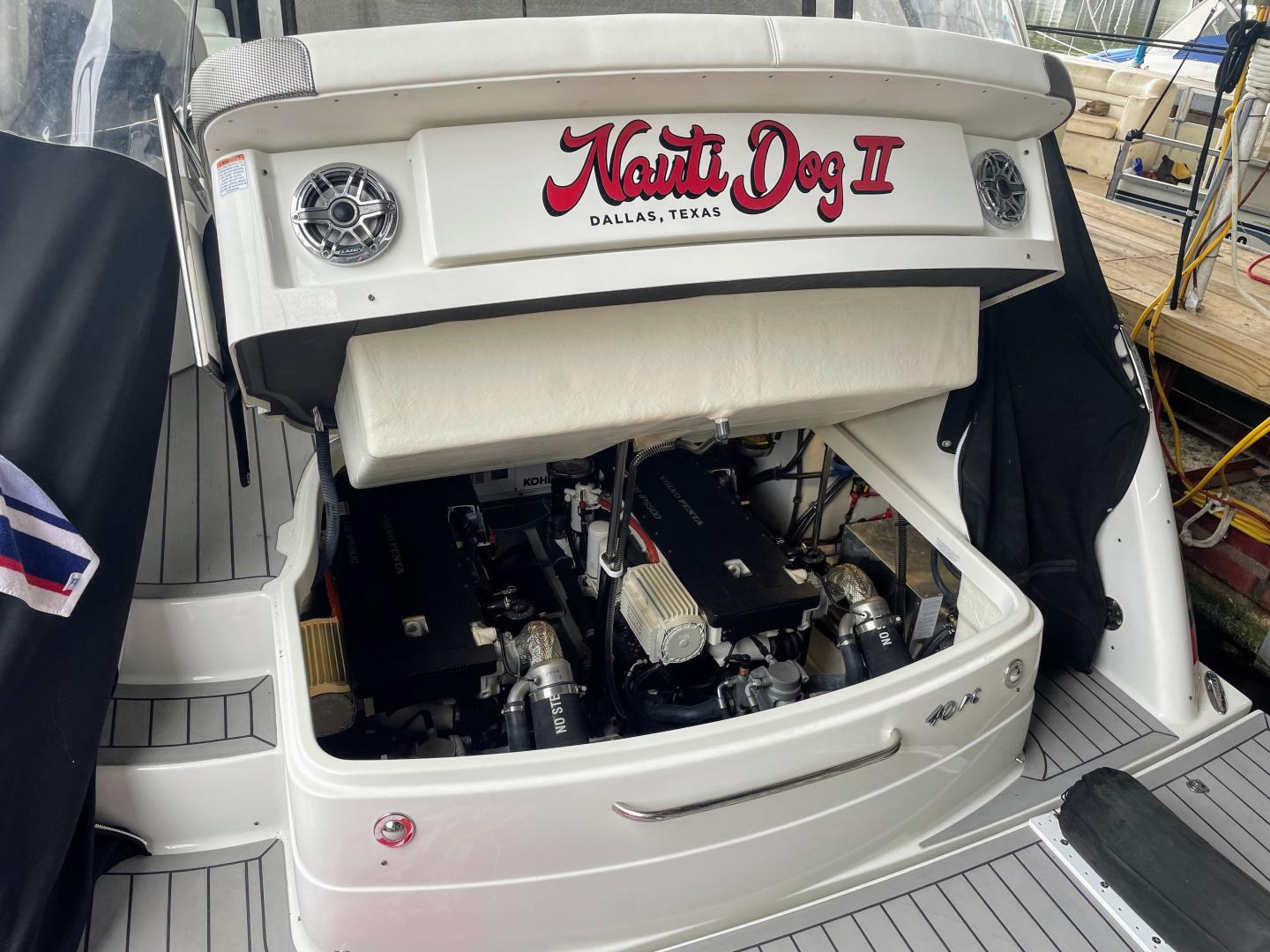 Slide: The Image of 2021 Formula 40 PC Nauti Dog II - 3472426