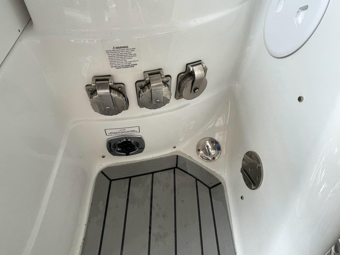 Slide: The Image of 2021 Formula 40 PC Nauti Dog II - 3472408