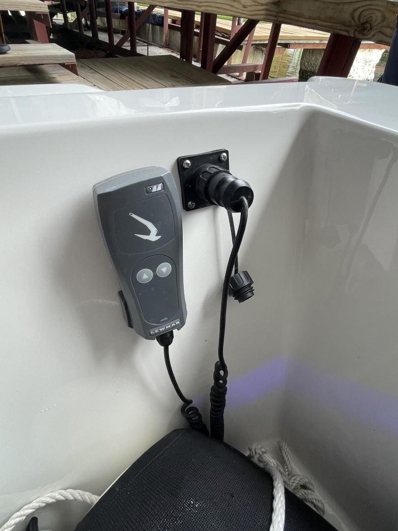 Slide: The Image of 2021 Formula 40 PC Nauti Dog II - 3472409