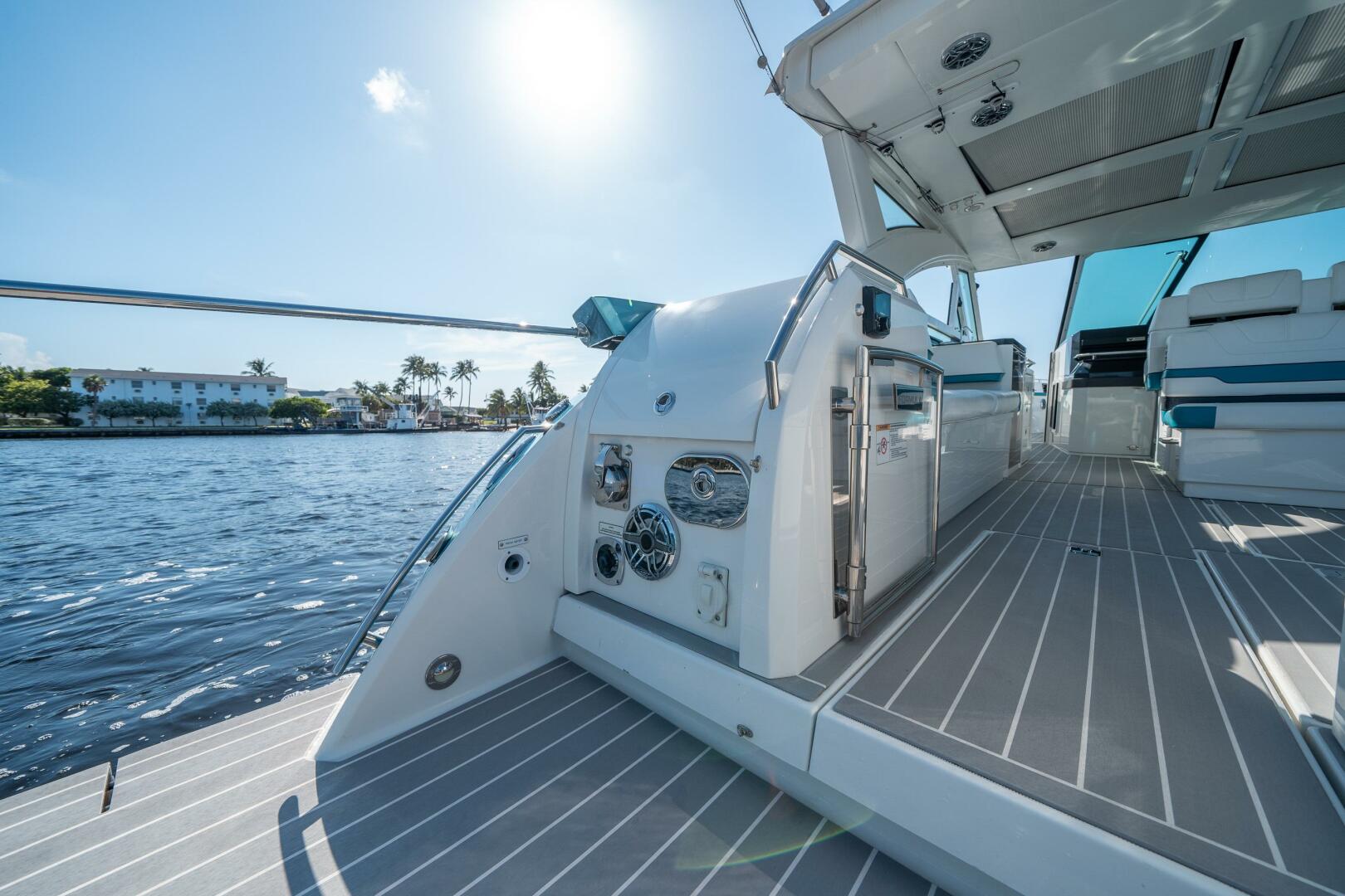 Slide: The Image of Formula 430 All Sport Crossover 2021 - 4615022