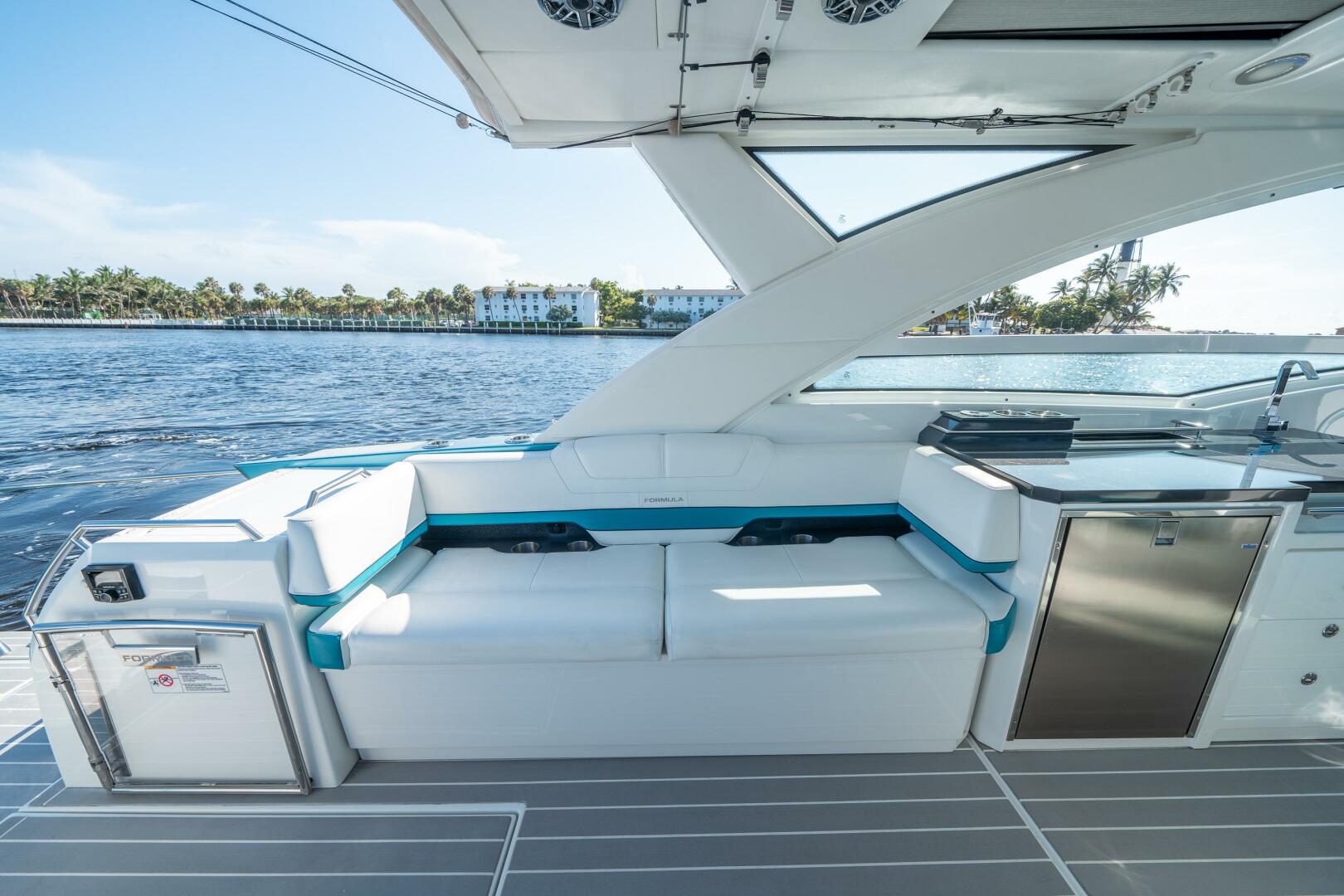 Slide: The Image of Formula 430 All Sport Crossover 2021 - 4615047