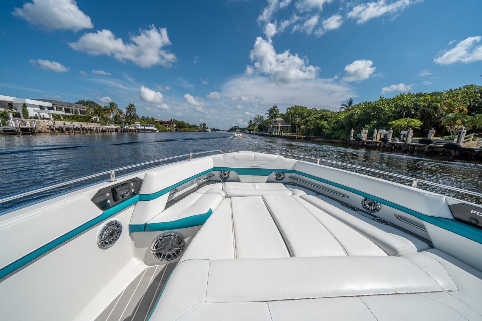 Slide: The Image of Formula 430 All Sport Crossover 2021 - 4615078