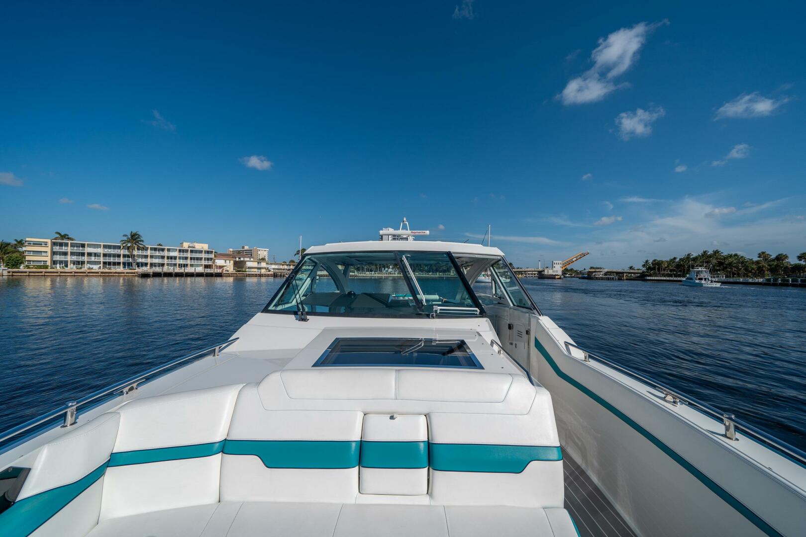 Slide: The Image of Formula 430 All Sport Crossover 2021 - 4615082