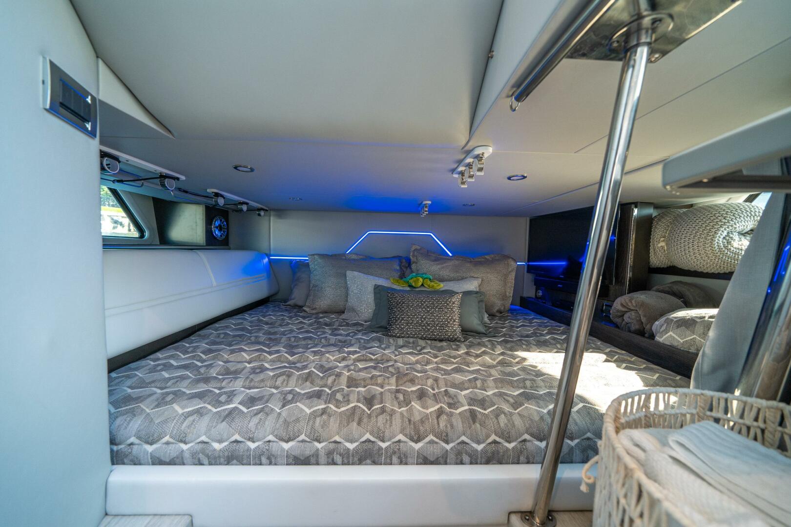 Slide: The Image of Formula 430 All Sport Crossover 2021 - 4615110