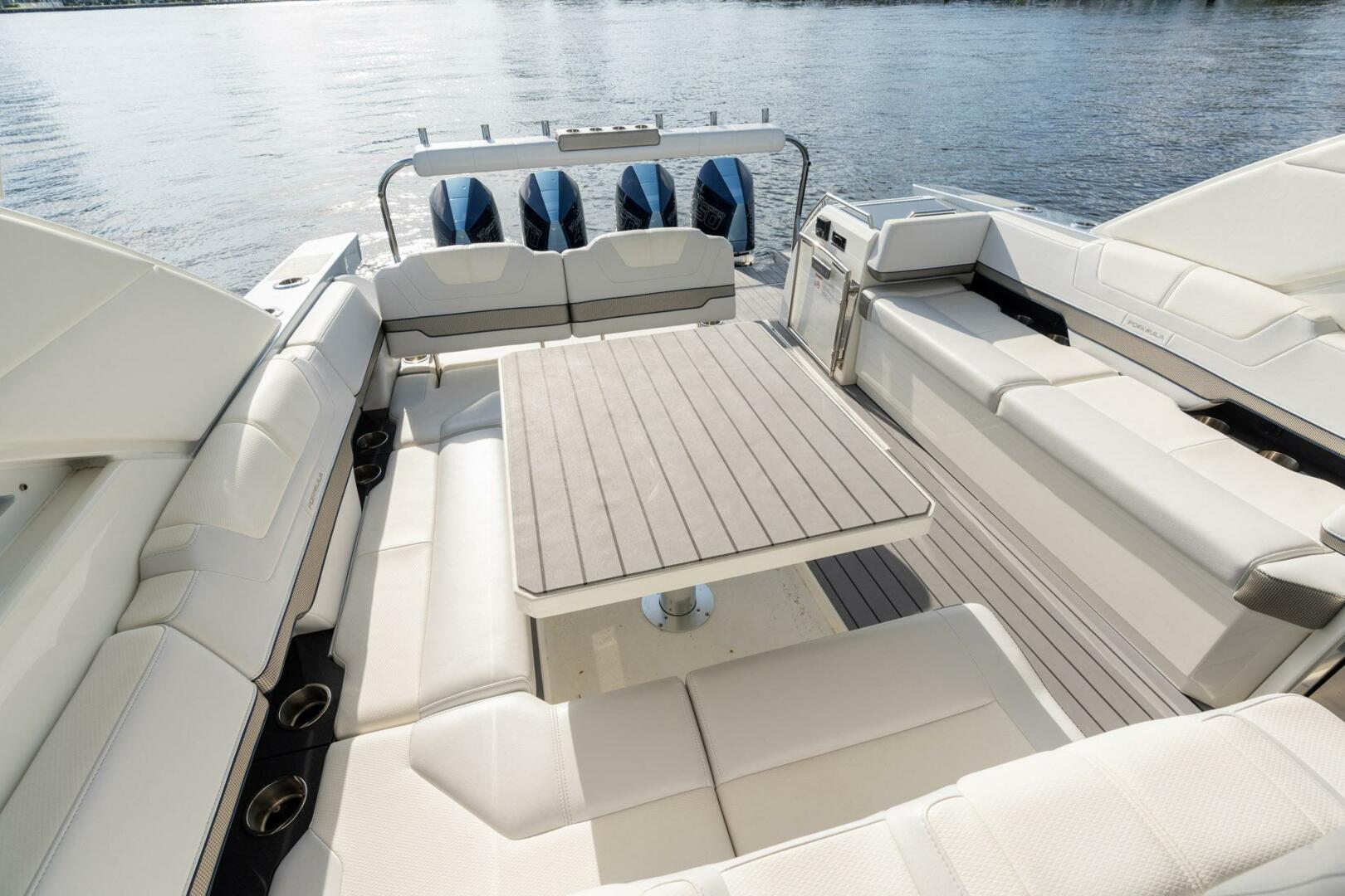 Slide: The Image of Formula 430 Super Sport Crossover 2021 - 5180631
