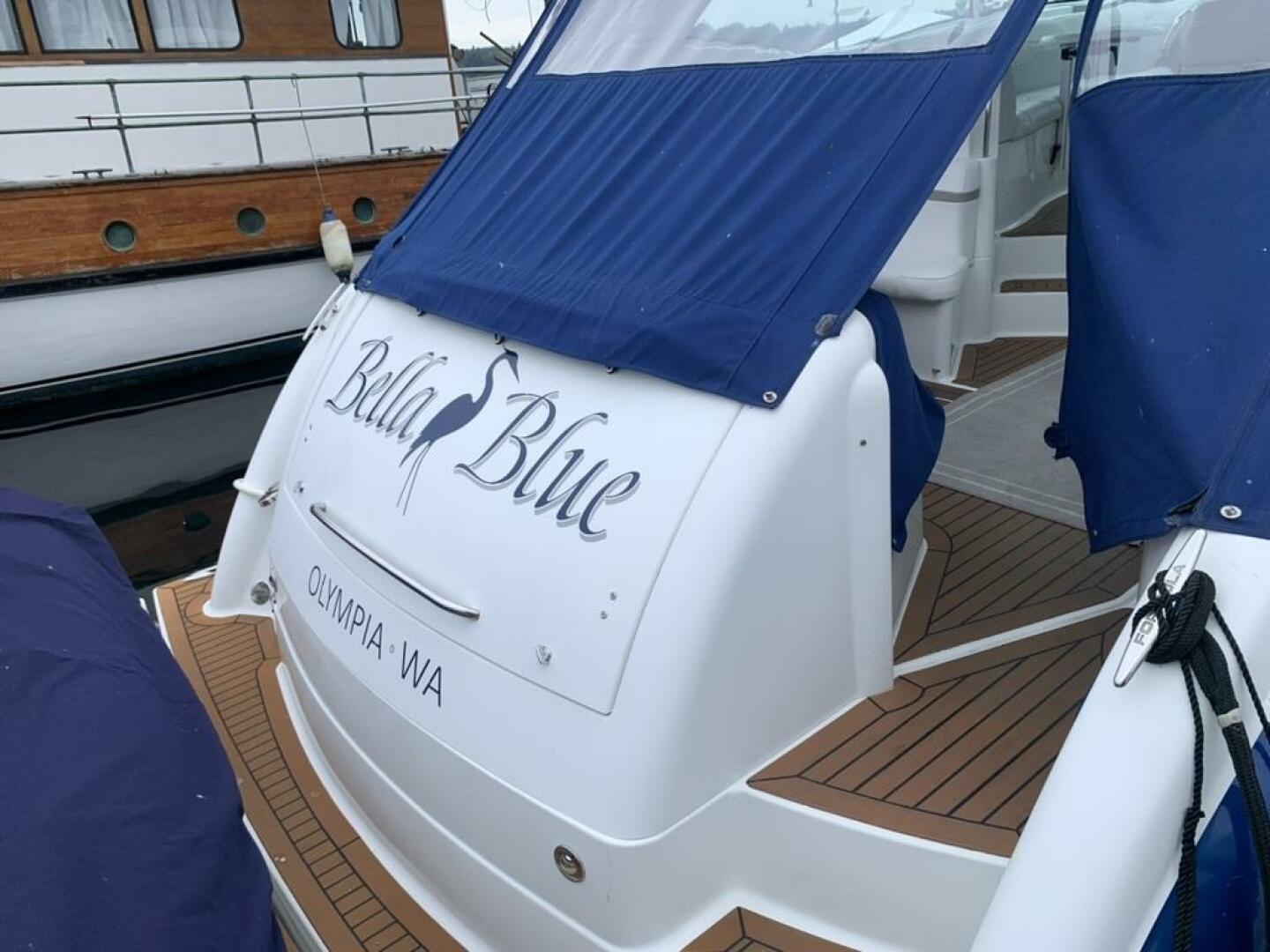 Slide: The Image of 2010 Formula 45 Express 'Bella Blue' - 4713191