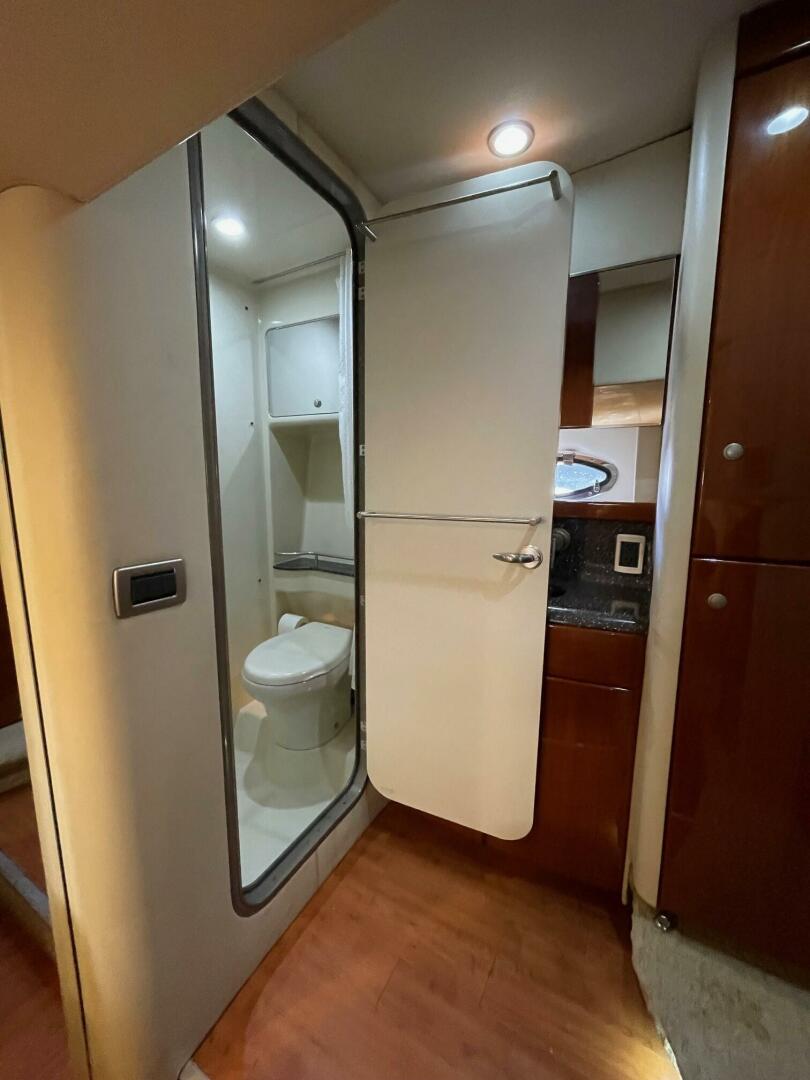 Slide: The Image of Formula 45 Yacht BenThere- Aft Cabin Head 2008 Formula 45 Yacht BenThere - 5512466