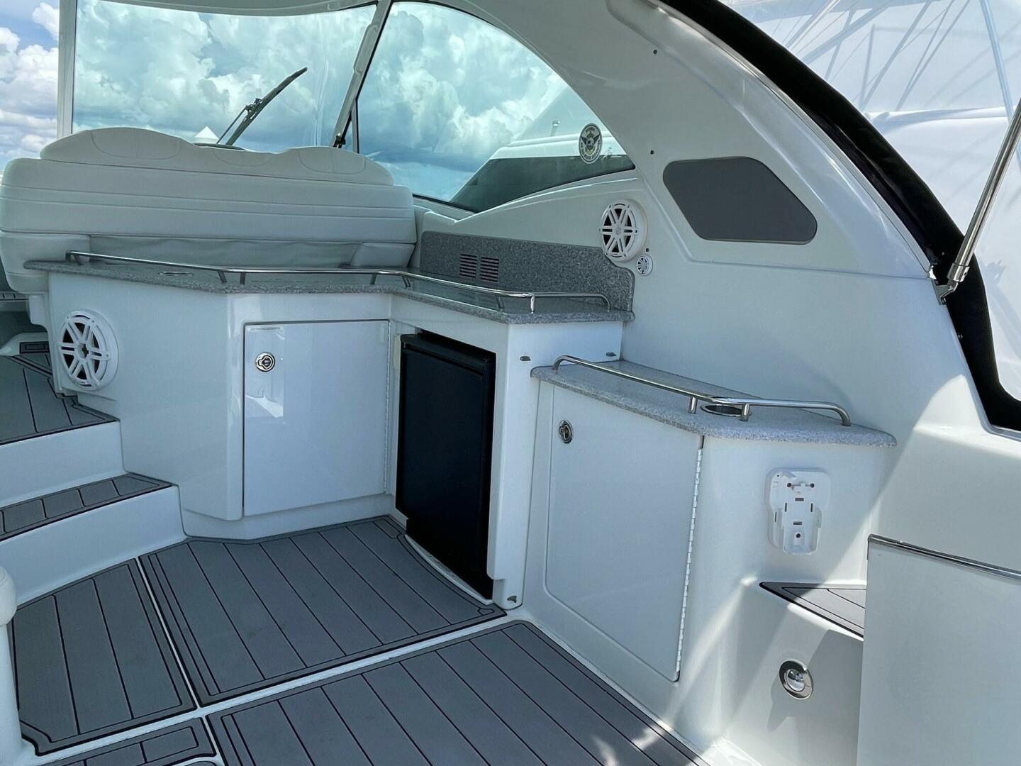 Slide: The Image of Formula 45 Yacht BenThere- Cockpit Entertainment 2008 Formula 45 Yacht BenThere - 5512442