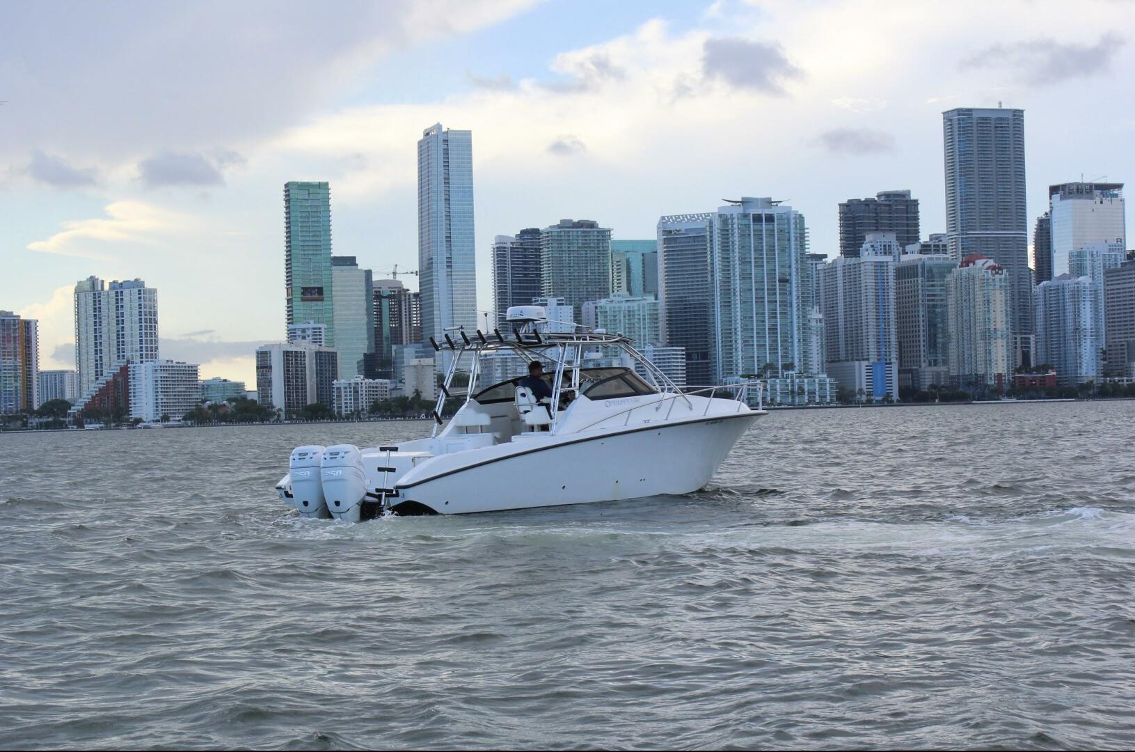 Slide: The Image of Fountain 33 Sportfish Cruiser 2007 - 3977742