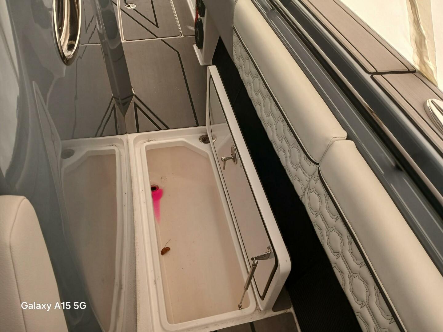 Slide: The Image of Fountain 38 2024 - 5114547
