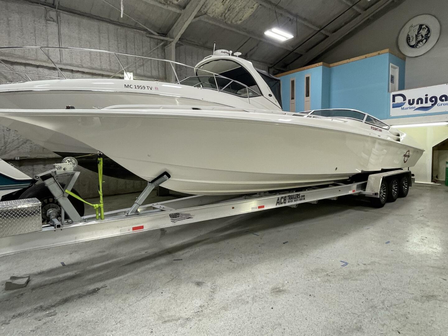 Slide: The Image of Fountain 38 Lightning 2000 - 4491516